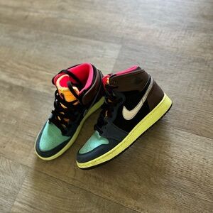 Nike